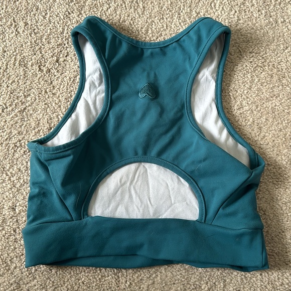 Textureless top - Picture 2 of 2